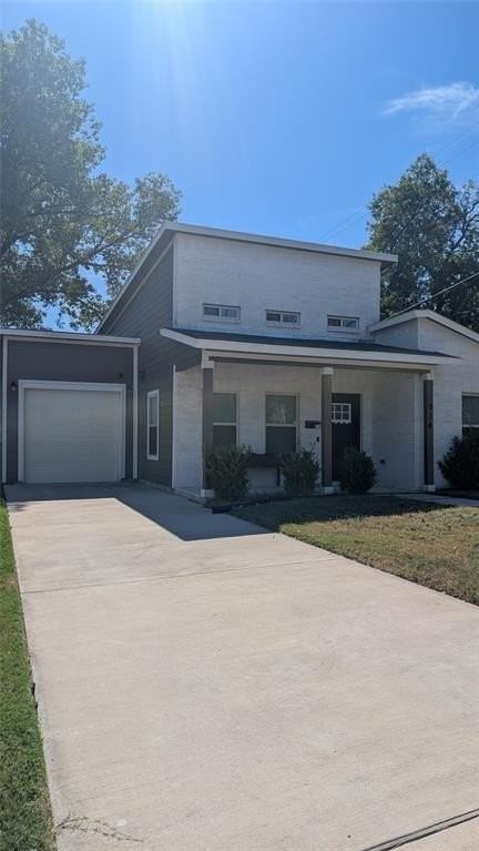 914 East Louisiana Avenue