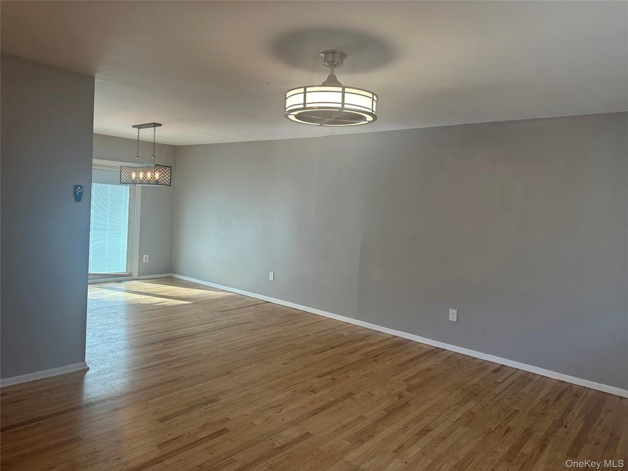 8 Maryanne Ave - Photo 3 of 17