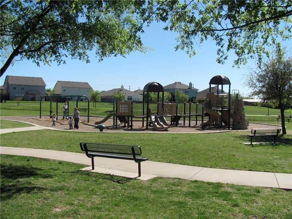 13240 Padre Ave - Photo 5 of 25