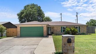 414 Hallmark Dr - Photo 1 of 1