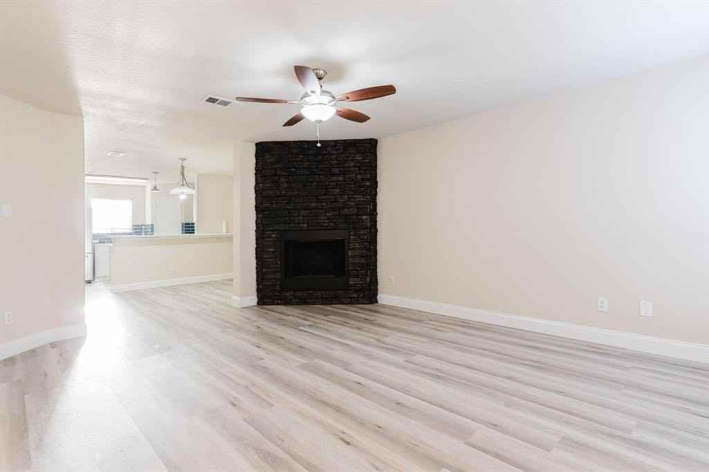 2109 Windjammer Way - Photo 3 of 21