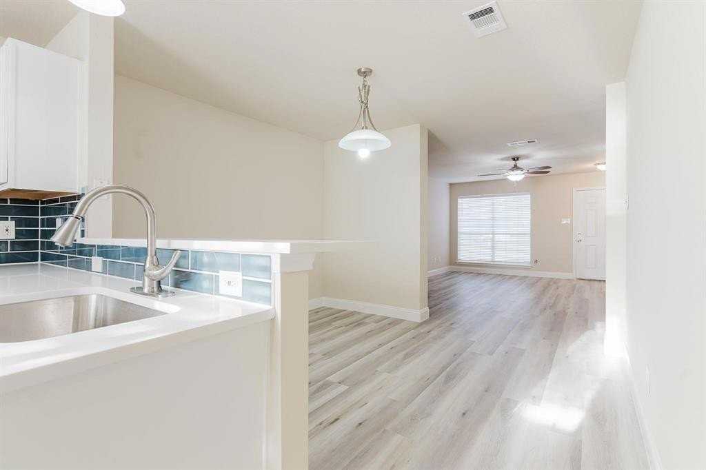 2109 Windjammer Way - Photo 5 of 21