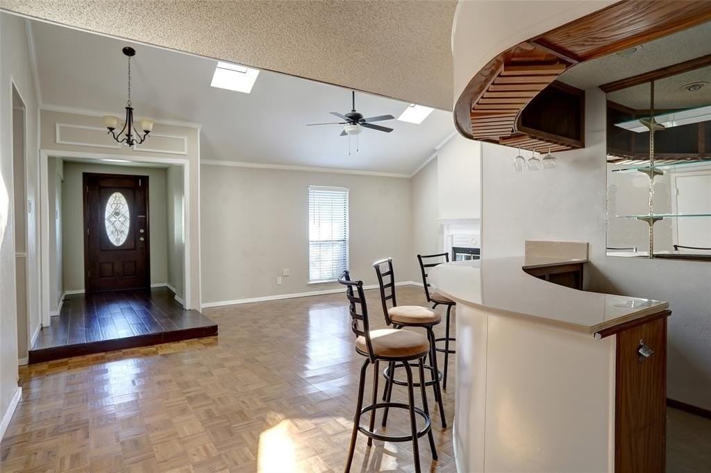 2105 Wheaton Dr - Photo 5 of 30