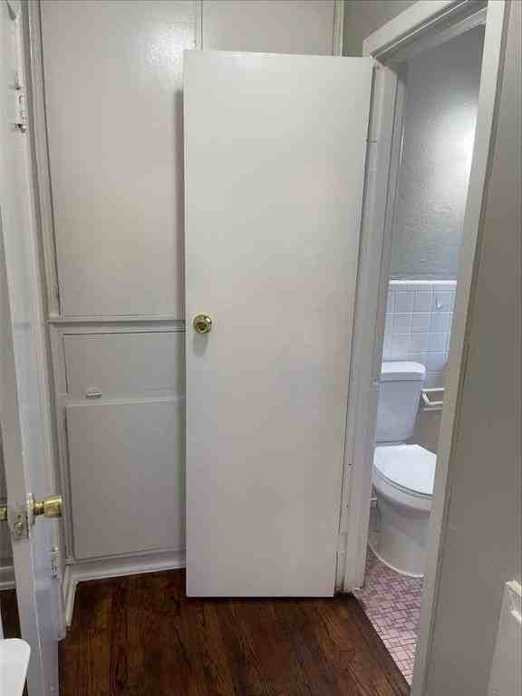 4815 Live Oak St #6 - Photo 3 of 13