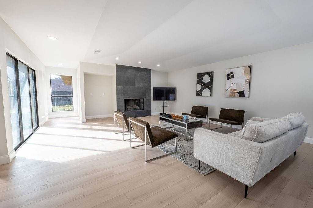 3816 Grifbrick Dr - Photo 5 of 28