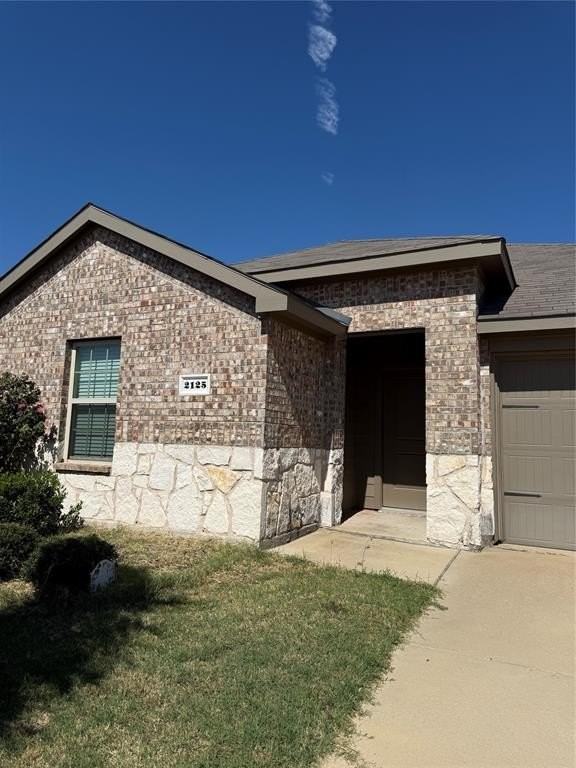 2125 Whispering Sage Blvd - Photo 2 of 9