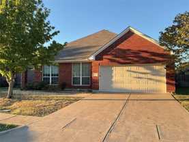 703 Crownpoint Ln - Photo 1 of 1