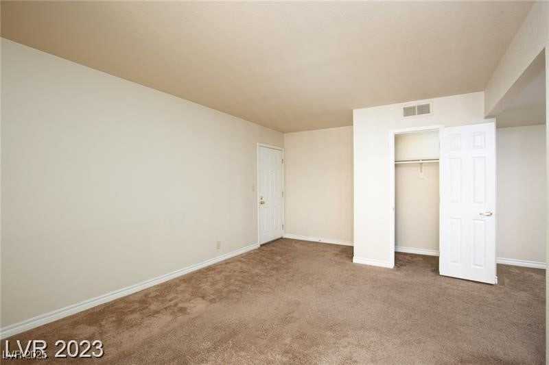 5314 River Glen Drive - Photo 2 of 18