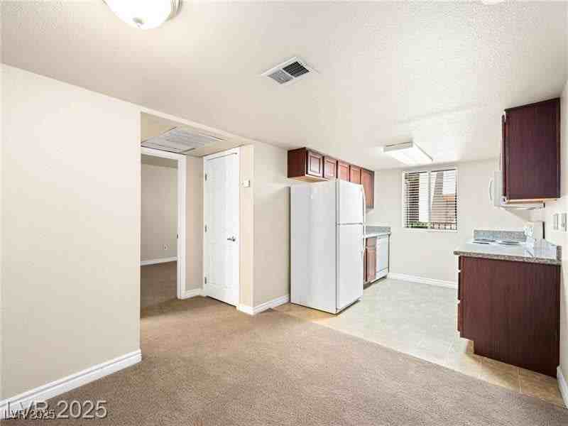 5314 River Glen Drive - Photo 6 of 18