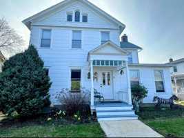 featured image of 14 Anthony St