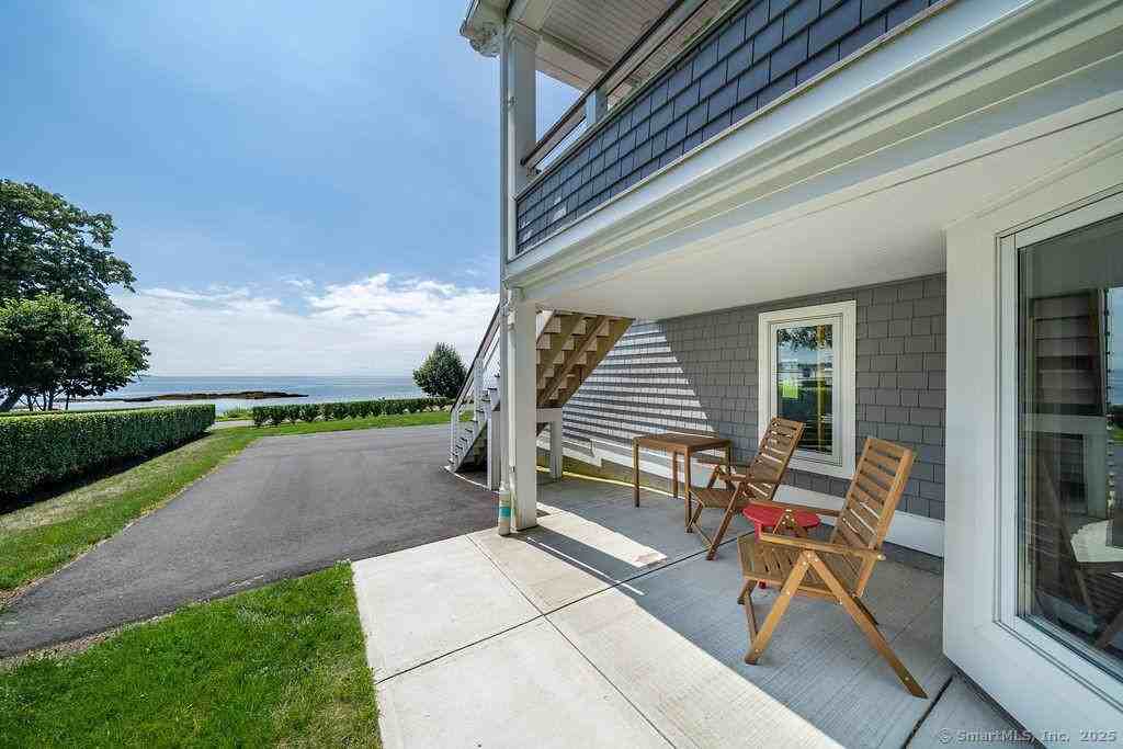 133 Linden Ave - Photo 3 of 25