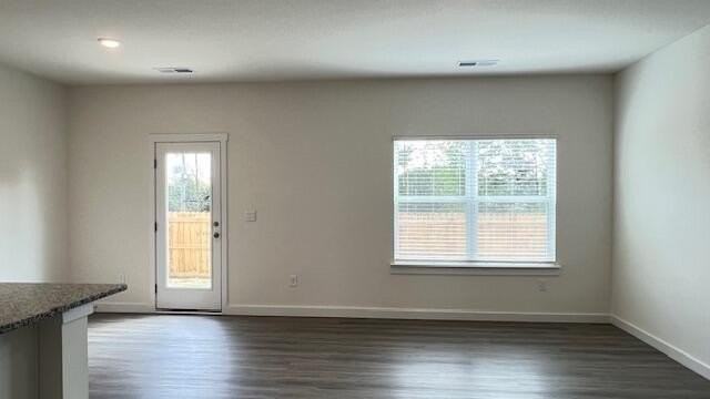 4234 Belcourt Ln Ne - Photo 7 of 30