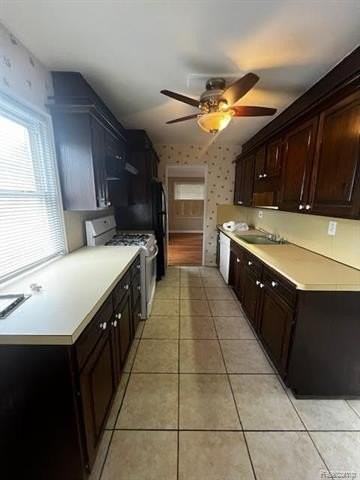 4957 Polk St - Photo 5 of 17