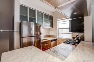 featured image of 810 Pennsylvania Ave #9