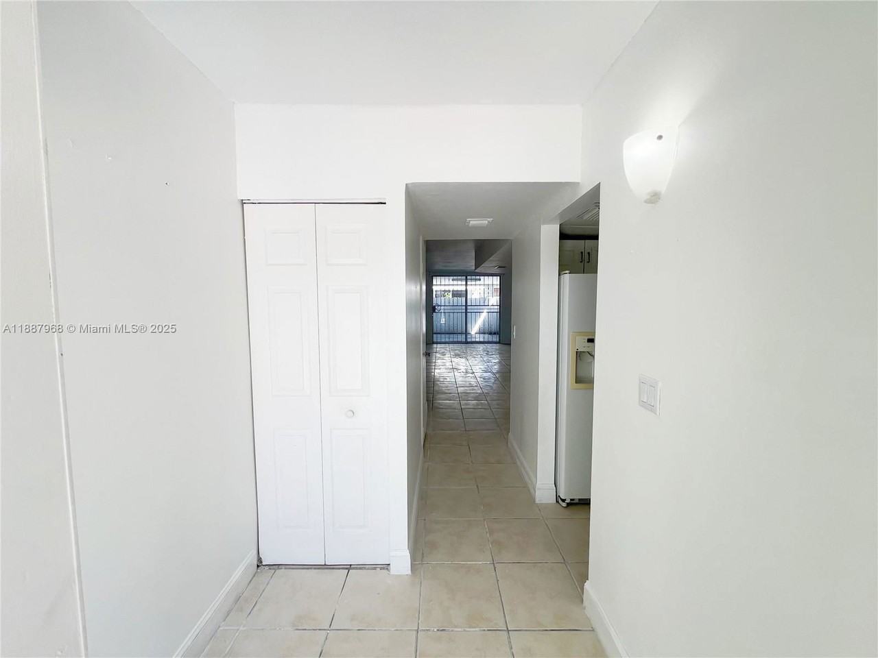 3895 West 9th Way #14 - Photo 3 of 8