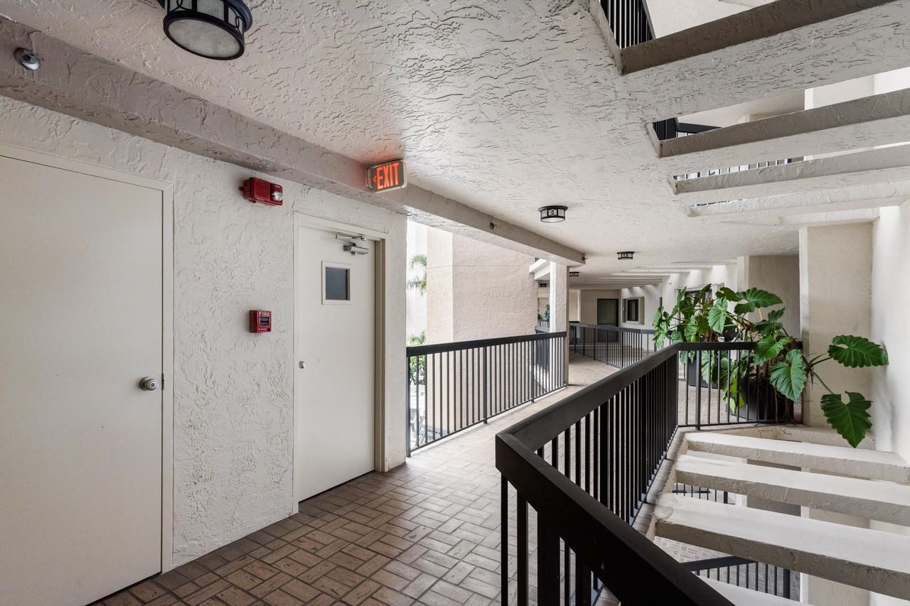 5279 Fountains Dr S #305 - Photo 6 of 37