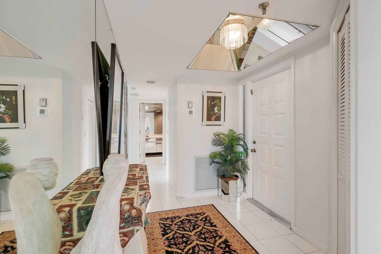 5279 Fountains Dr S #305 - Photo 7 of 37