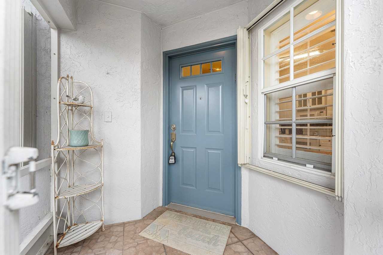 8084 Summer Shores Dr - Photo 6 of 33