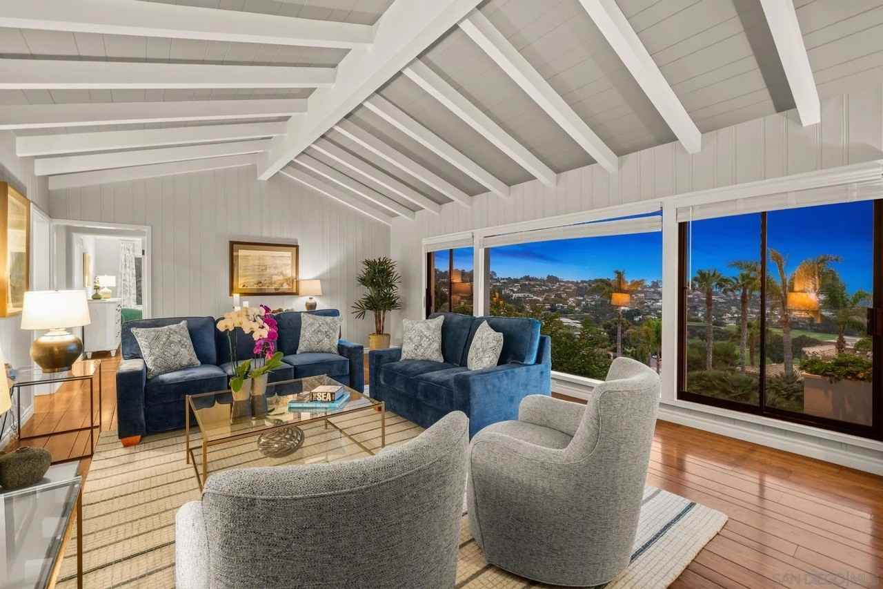 7201 Country Club Dr - Photo 2 of 50