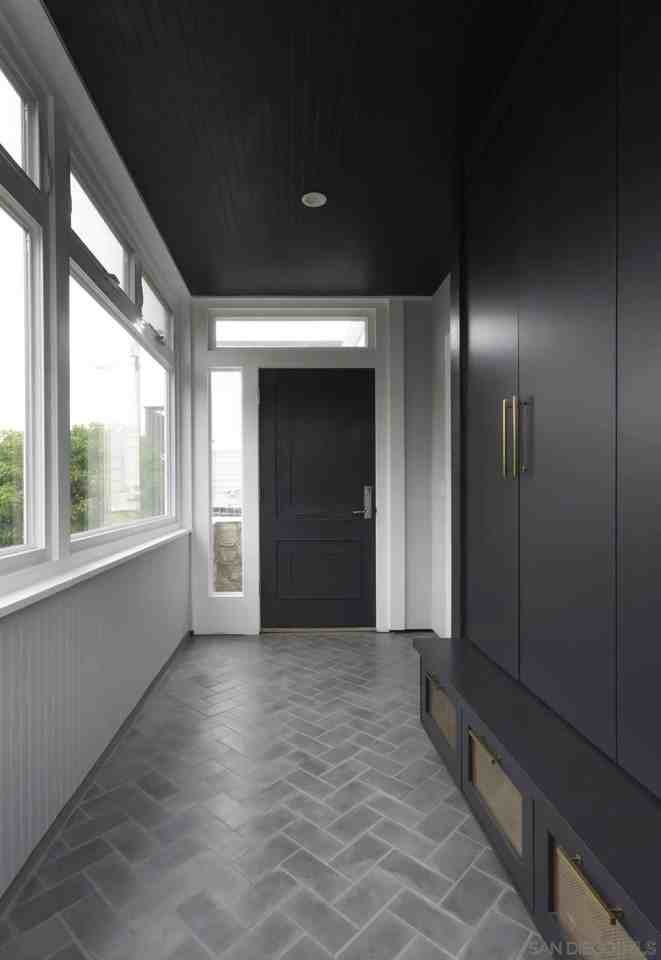 6429 Dowling Dr - Photo 7 of 36