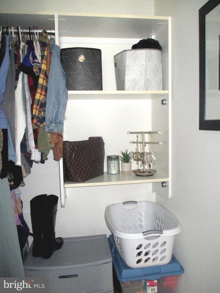 2003 Phillips Terrace #6 - Photo 4 of 11