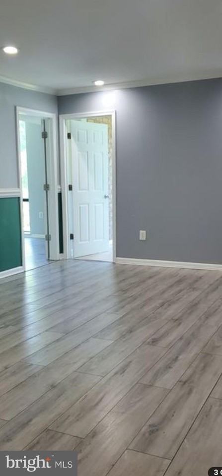 8645 Greenbelt Rd Apt 201 #201 - Photo 5 of 18