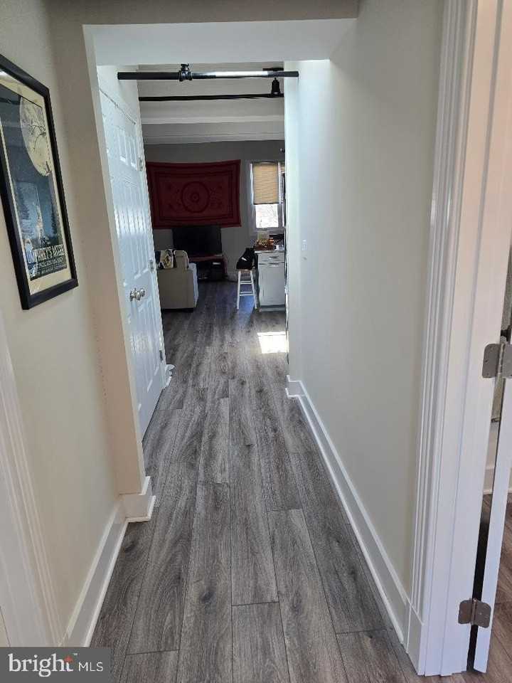 6 W Loudoun St - Photo 2 of 13