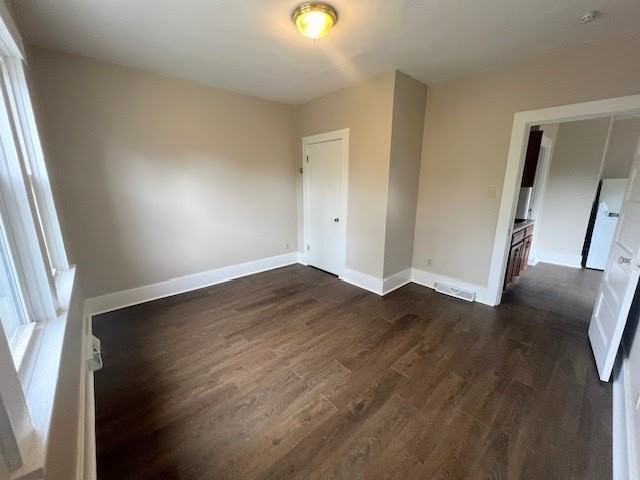 128 Parkway Ave - Photo 3 of 5