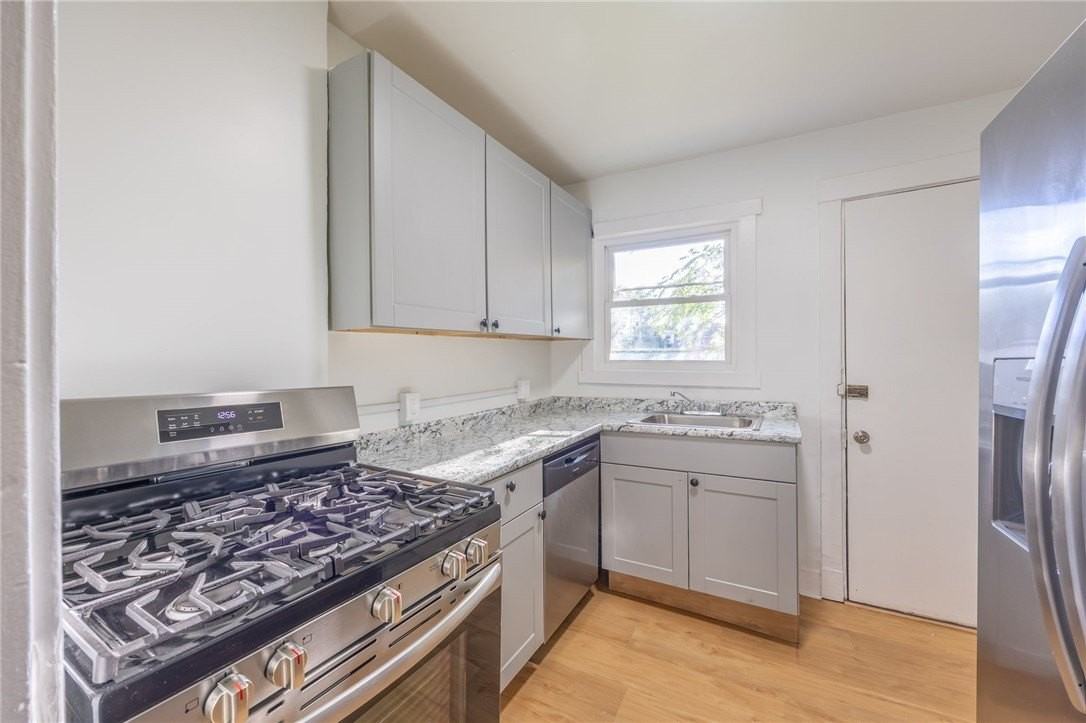 6448 Navarro St - Photo 3 of 6