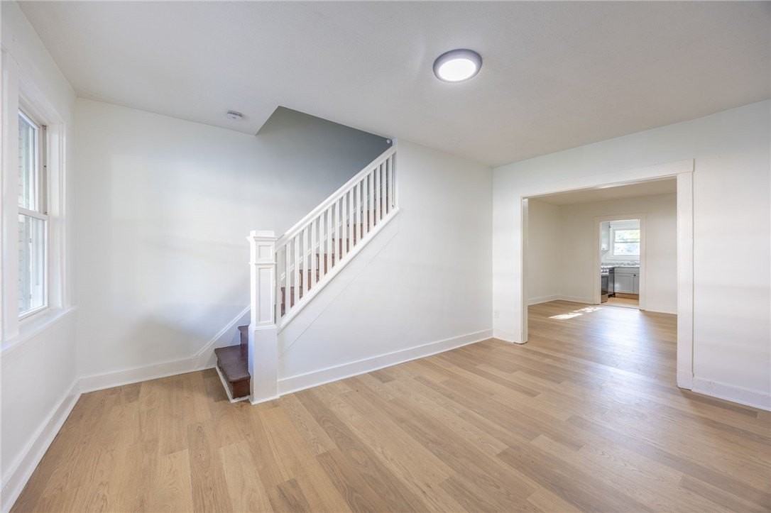 6448 Navarro St - Photo 6 of 6