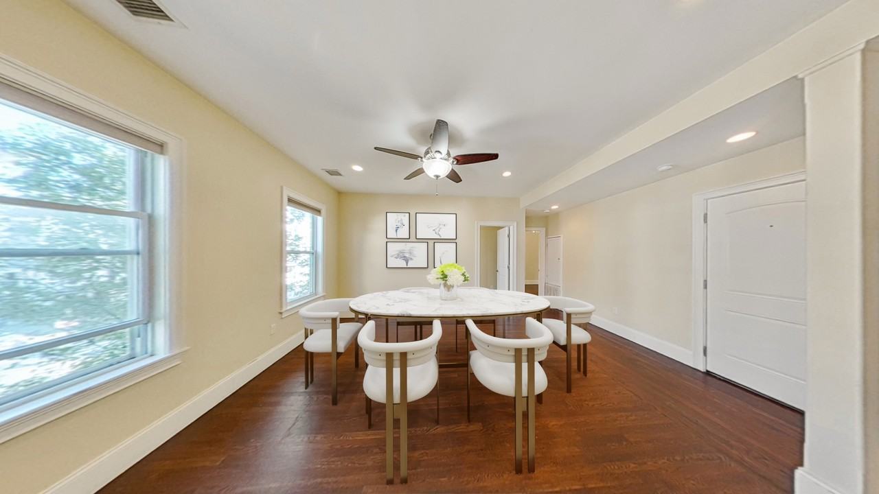 240 240 Parker Hill Avenue240 Parker Hill Avenue - 2 #2 - Photo 3 of 10