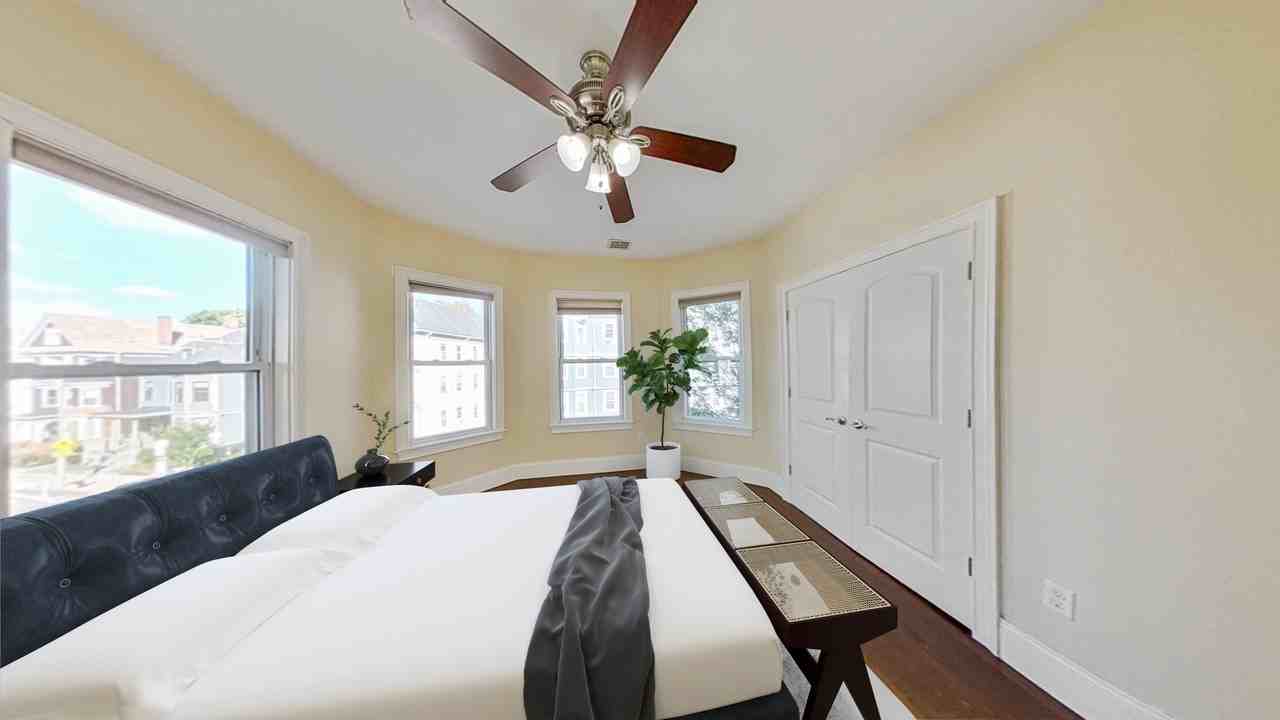 240 240 Parker Hill Avenue240 Parker Hill Avenue - 2 #2 - Photo 4 of 10