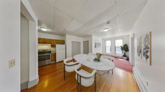 1543 Tremont St #3R - Photo 1 of 1