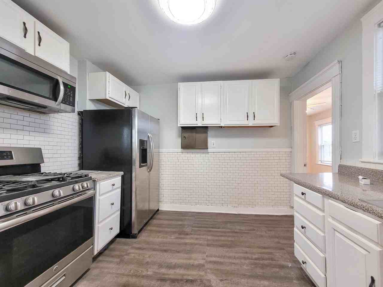 39 39 Juniper Street39 Juniper Street - 39 - 1 #39-1 - Photo 3 of 12