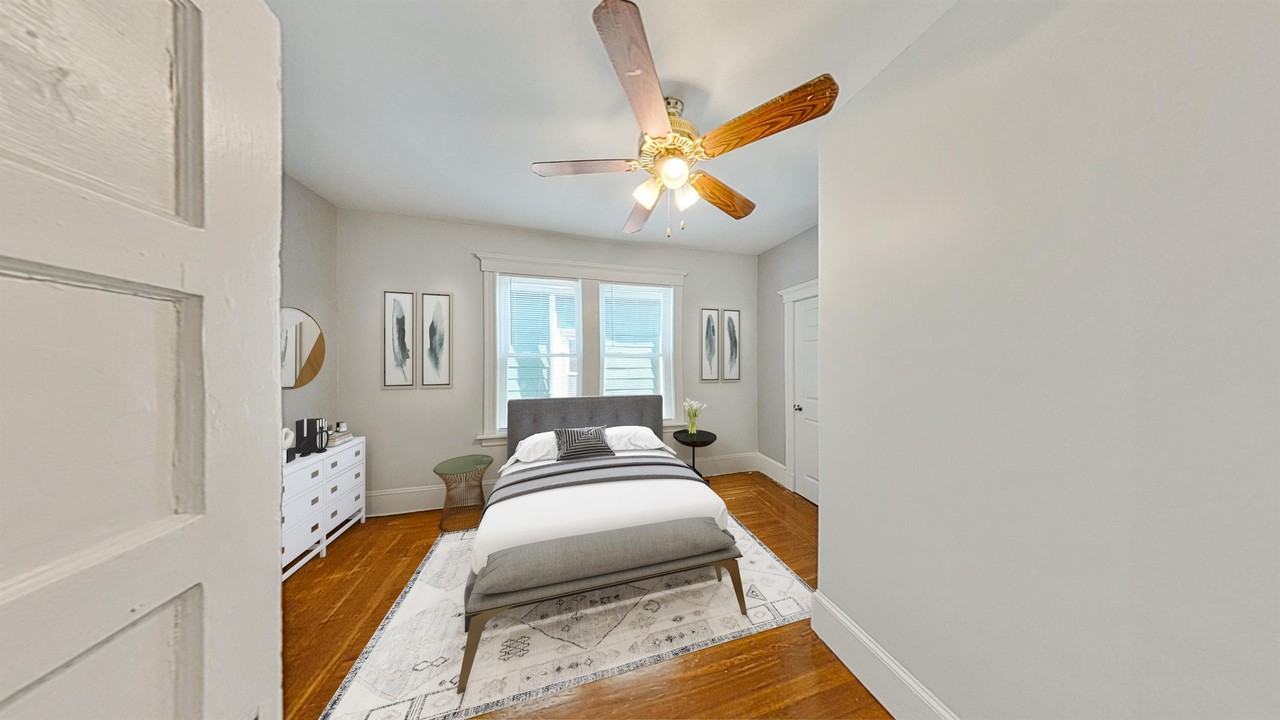 740 Parker St #3 - Photo 5 of 11