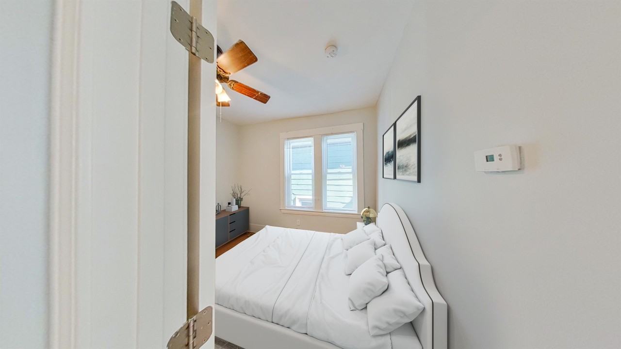 740 Parker St #3 - Photo 7 of 11