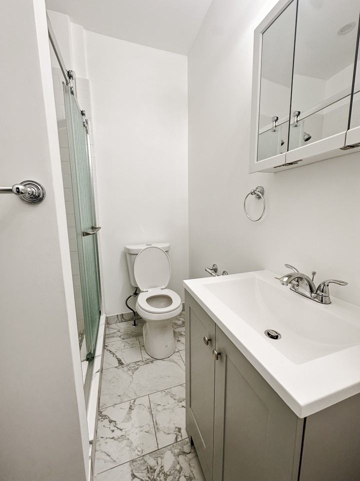 18 Pond St #2 - Photo 7 of 10