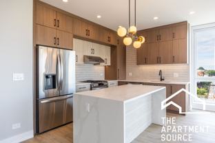 2355 W Flournoy St #202 - Photo 1 of 1