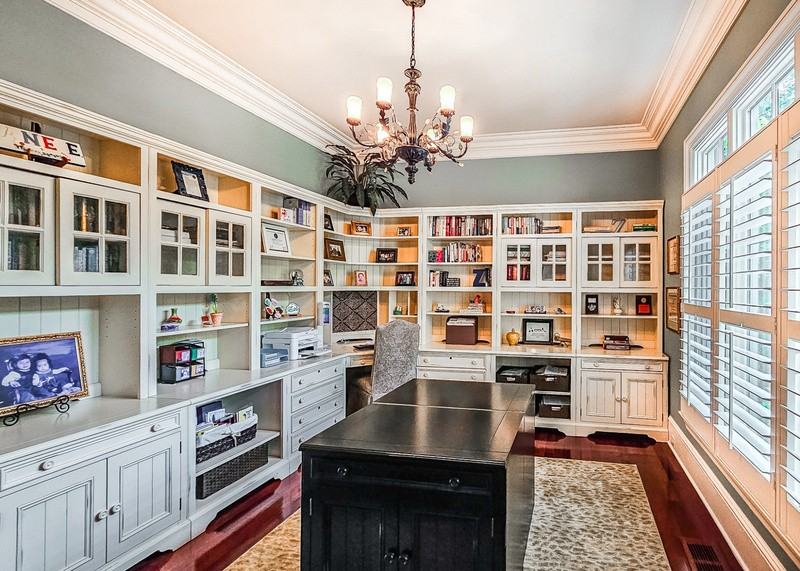 1008 Medinah Ct - Photo 4 of 20