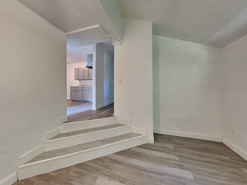 7345 Linda Drive - Photo 7 of 19