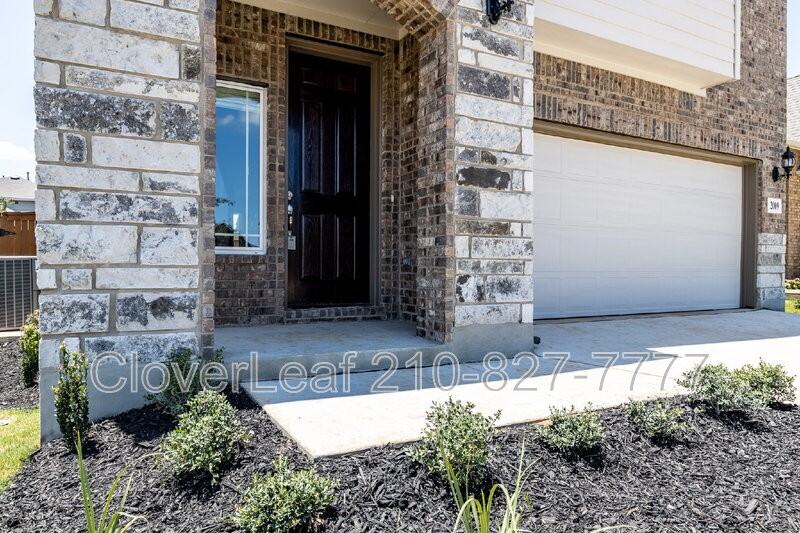 2009 Flametree Ave - Photo 4 of 41