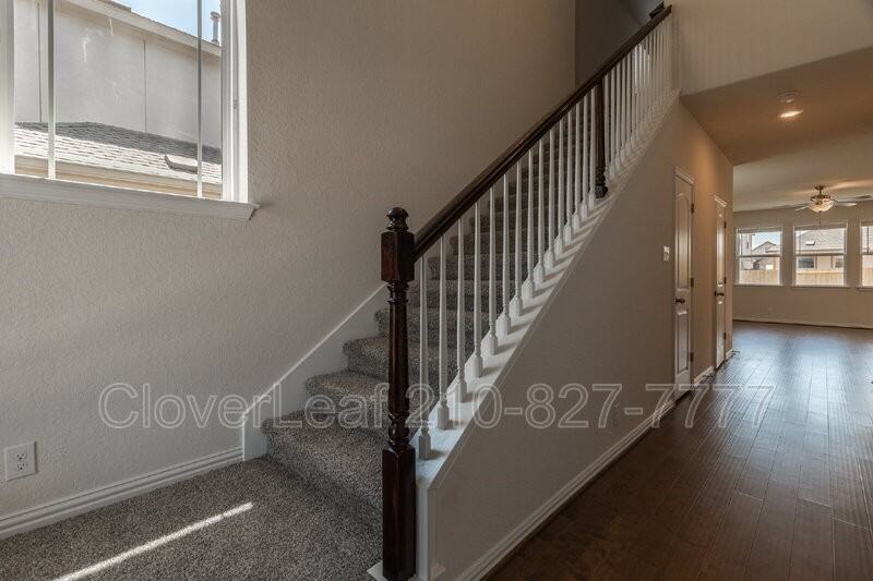 2009 Flametree Ave - Photo 6 of 41