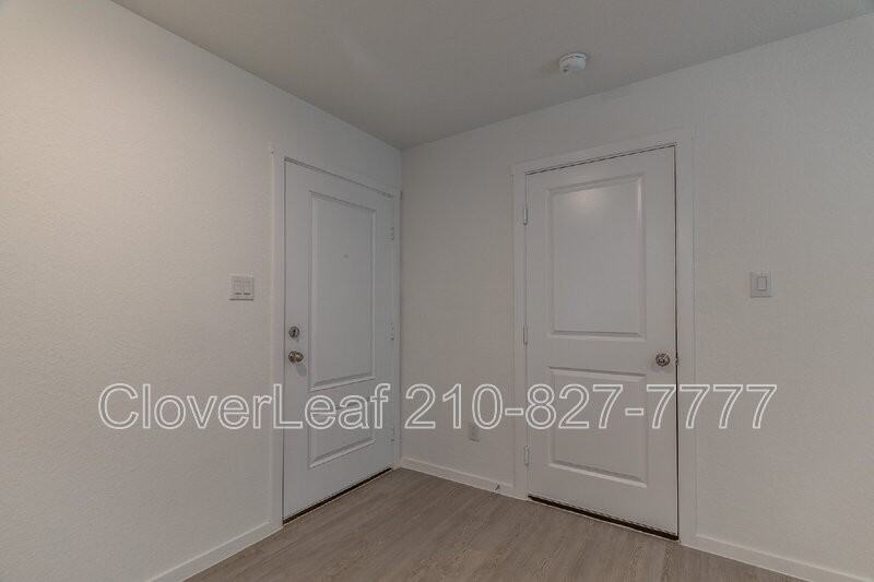 3626 Glade Crk - Photo 5 of 30