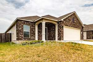 featured image of 720 Red Barn Bnd