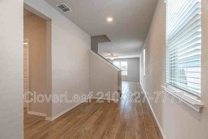 238 Jaycen Ln - Photo 6 of 37