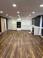 featured image of 992 Eastsouth