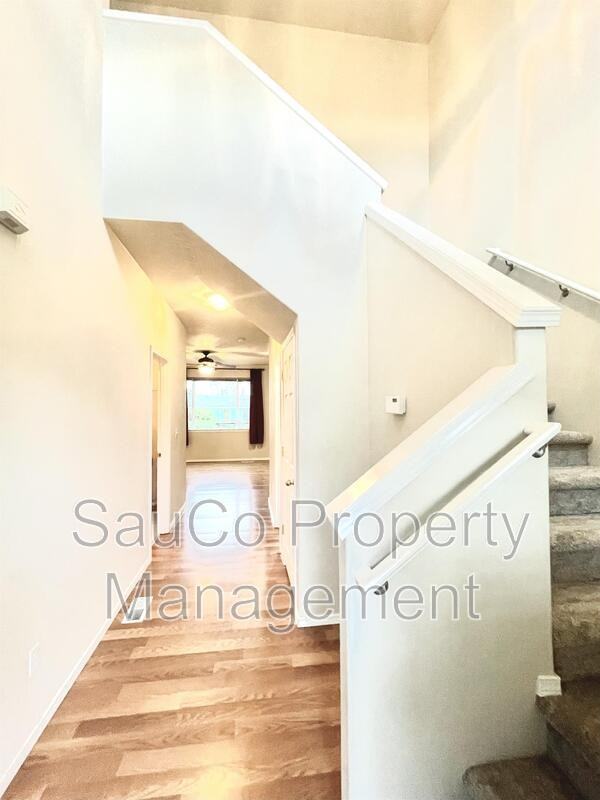 1816 Se Water Lily St - Photo 3 of 23