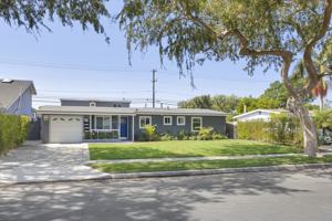featured image of 1603 Vuelta Grande Ave