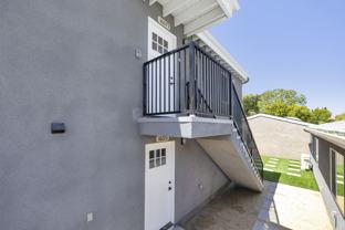 1607 Vuelta Grande Ave #B - Photo 1 of 1