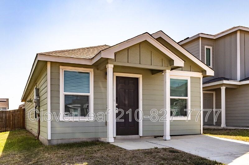 20352 Andalusite Way - Photo 2 of 28